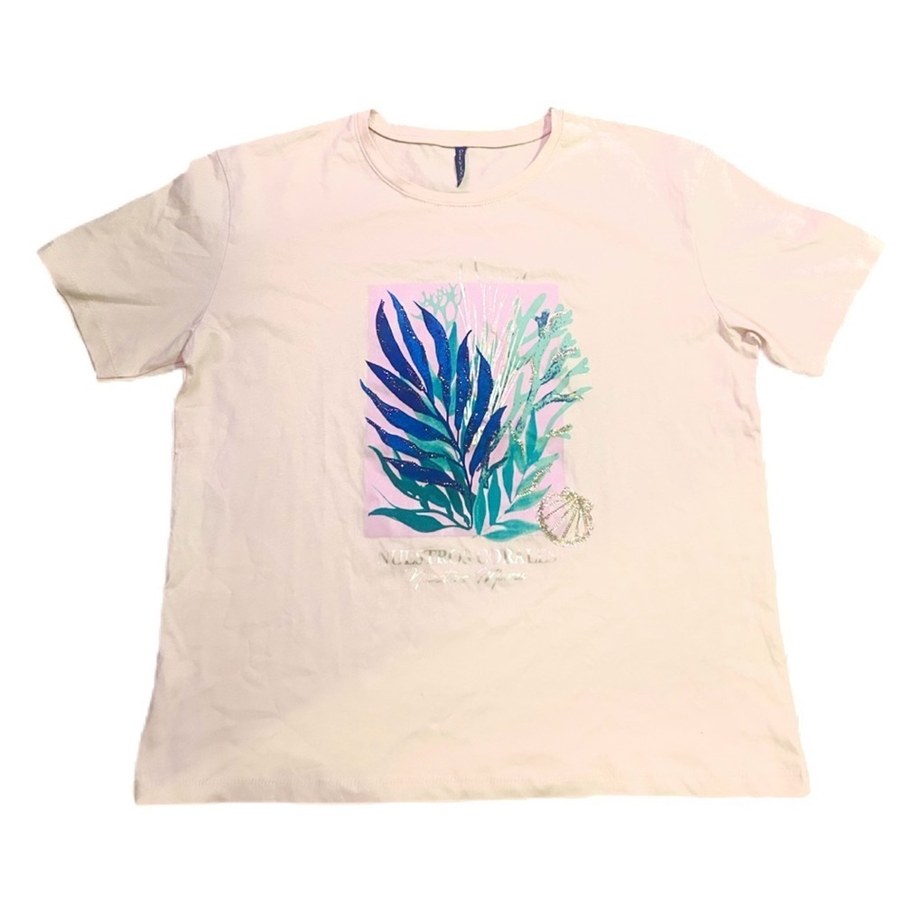 100% cotton apricot color tee shirt top with rhinestone sequin leaf shell design